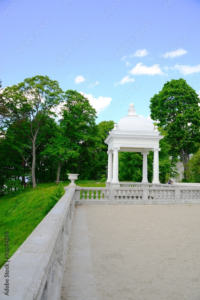 Uzutrakis manor on the board of Galves lake Uzutrakis manor on the board of Galves lake