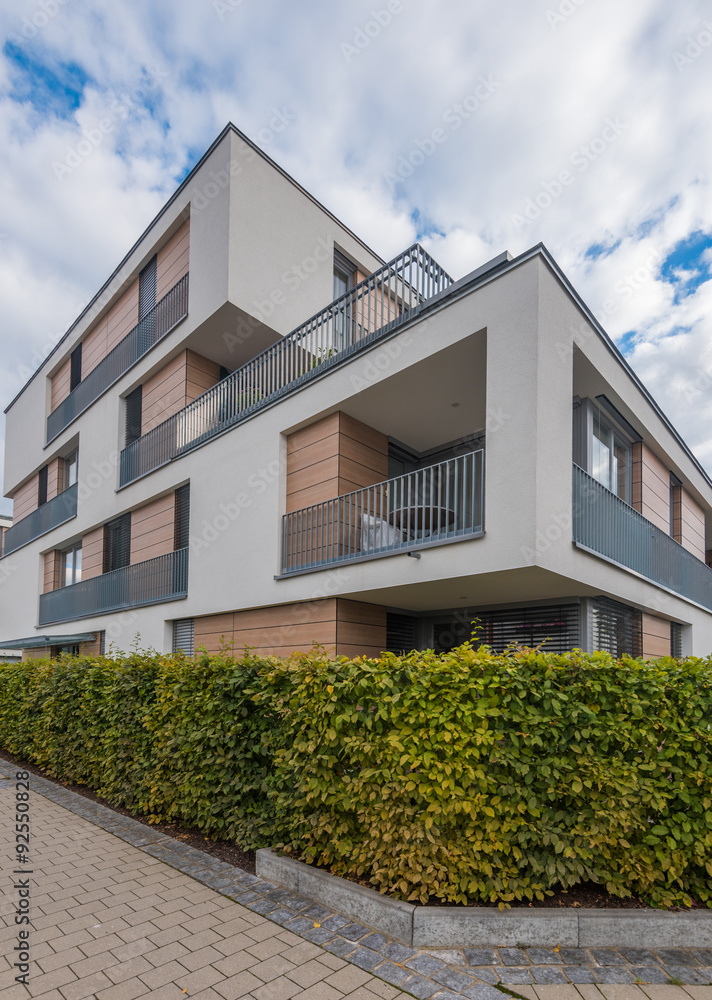 Modernes Wohngeb ude Stock Foto Adobe Stock modernes-wohngeb-ude-stock-foto-adobe-stock