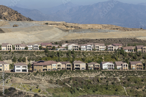 Porter Ranch California Hil...