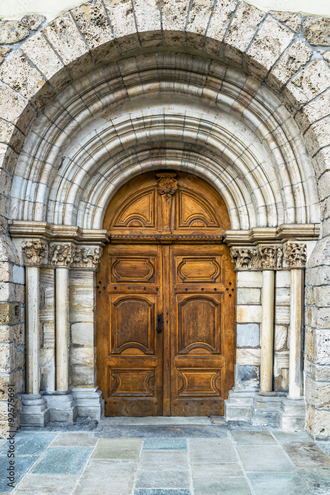 Porte église Sainte-Madeleine