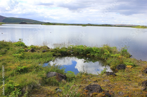 Der berühmte Myvatn-See (Mückensee) auf Island