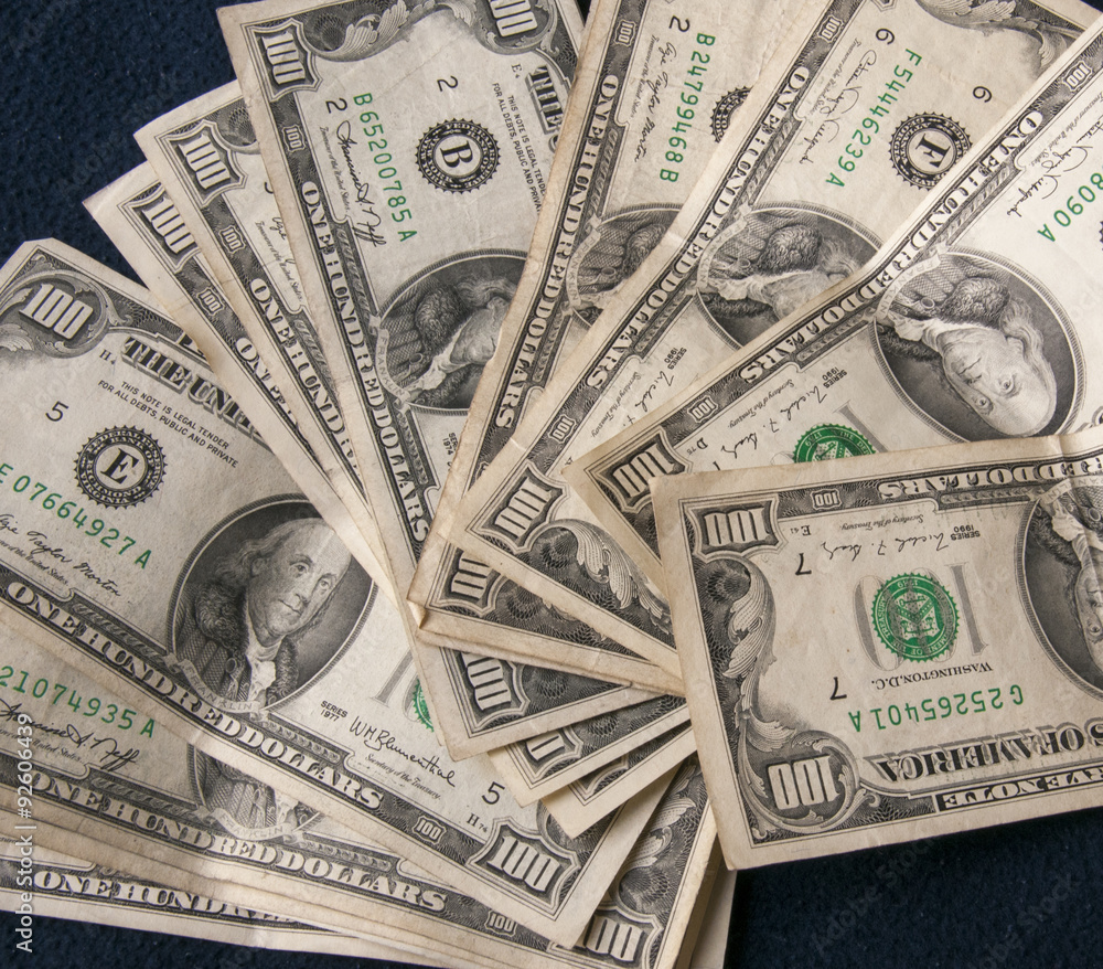 packets of U.S dollars packets of U.S dollars