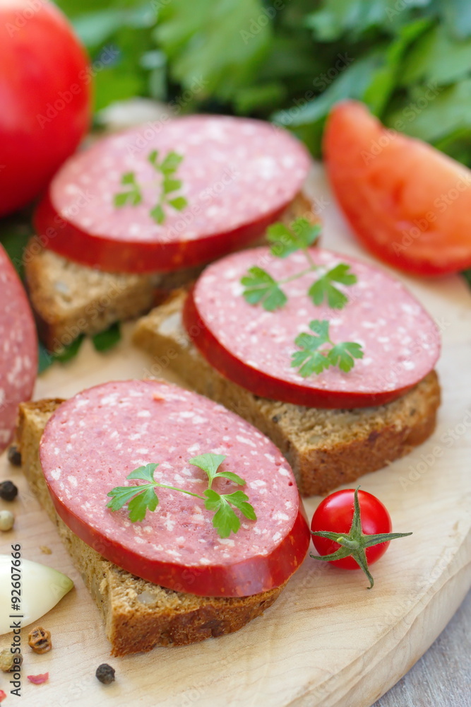 Sandwiches with smoked sausage 