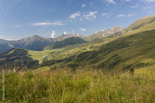 Alpage, crêtes et vallée