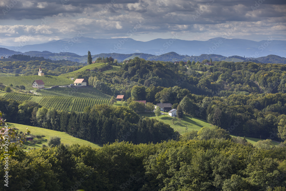 Blick auf  Kapelle in der Südsteiermark, Österreich