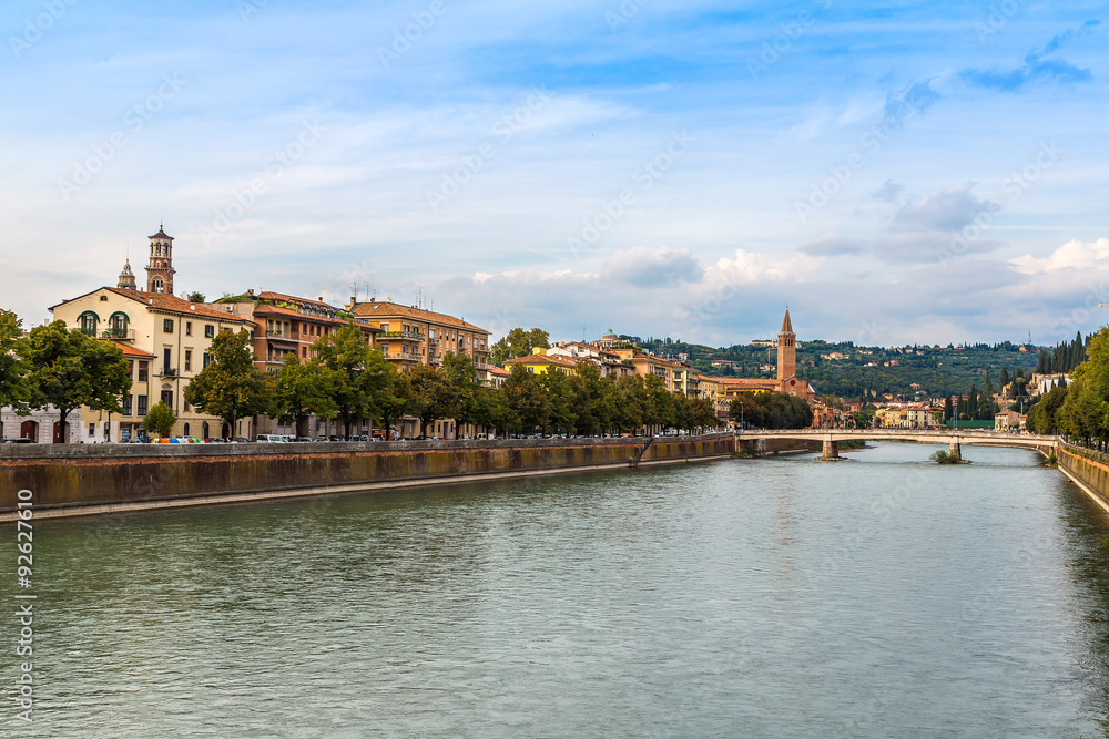 Obraz premium Cityscape of Verona, Italy