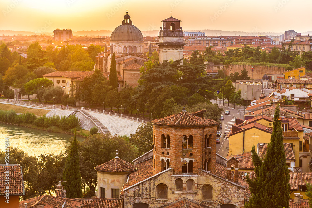 Naklejka premium Verona at sunset in Italy