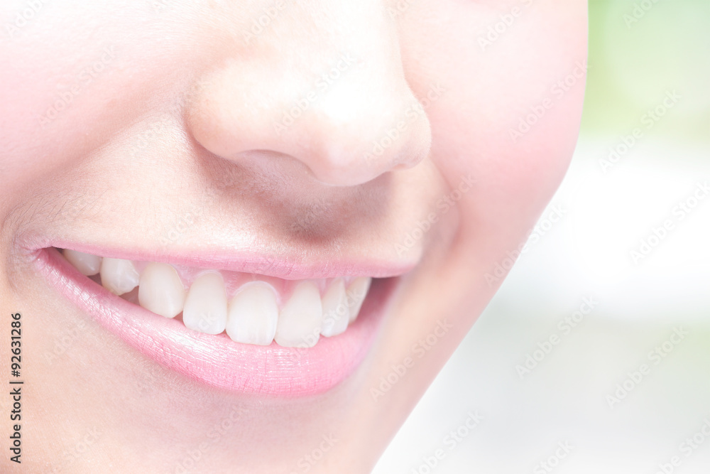 Obraz premium young woman health teeth