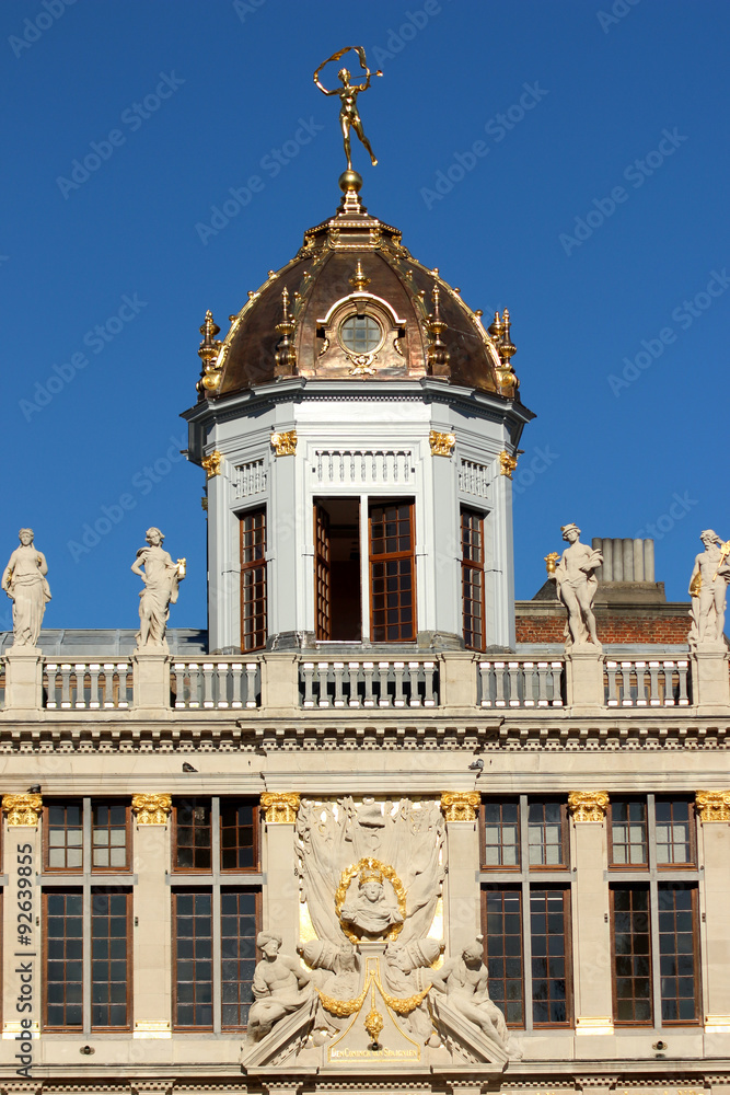 Bruxelles, Grand-Place, Roi d’Espagne, tour-lanterne 