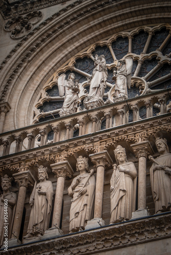 Statues on the facade of Notre Dame de Paris