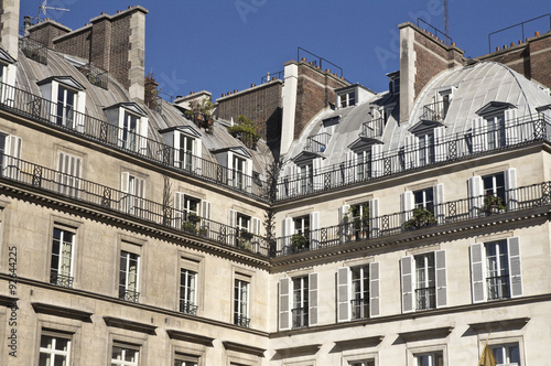 toits parisiennes