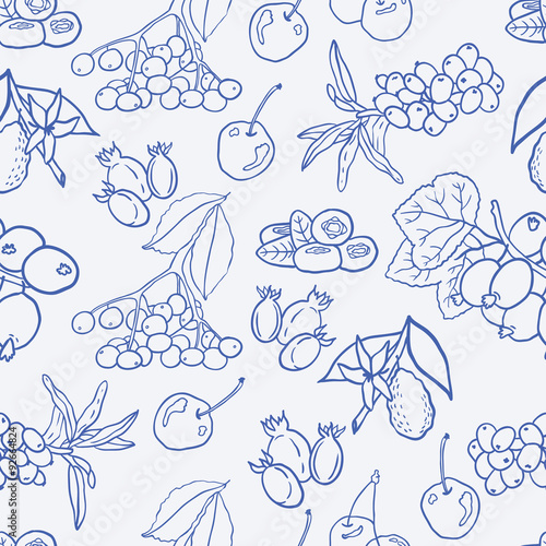 Seamless vector pattern with berries for autumn beverages. Vector hand drawn illustration.