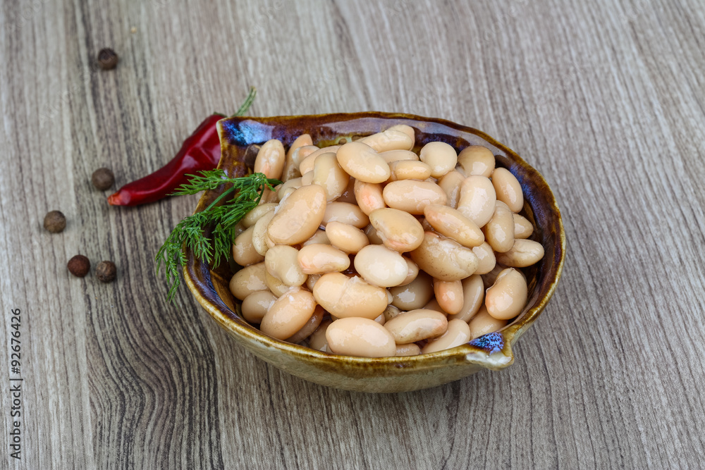 Canned white beans Canned white beans