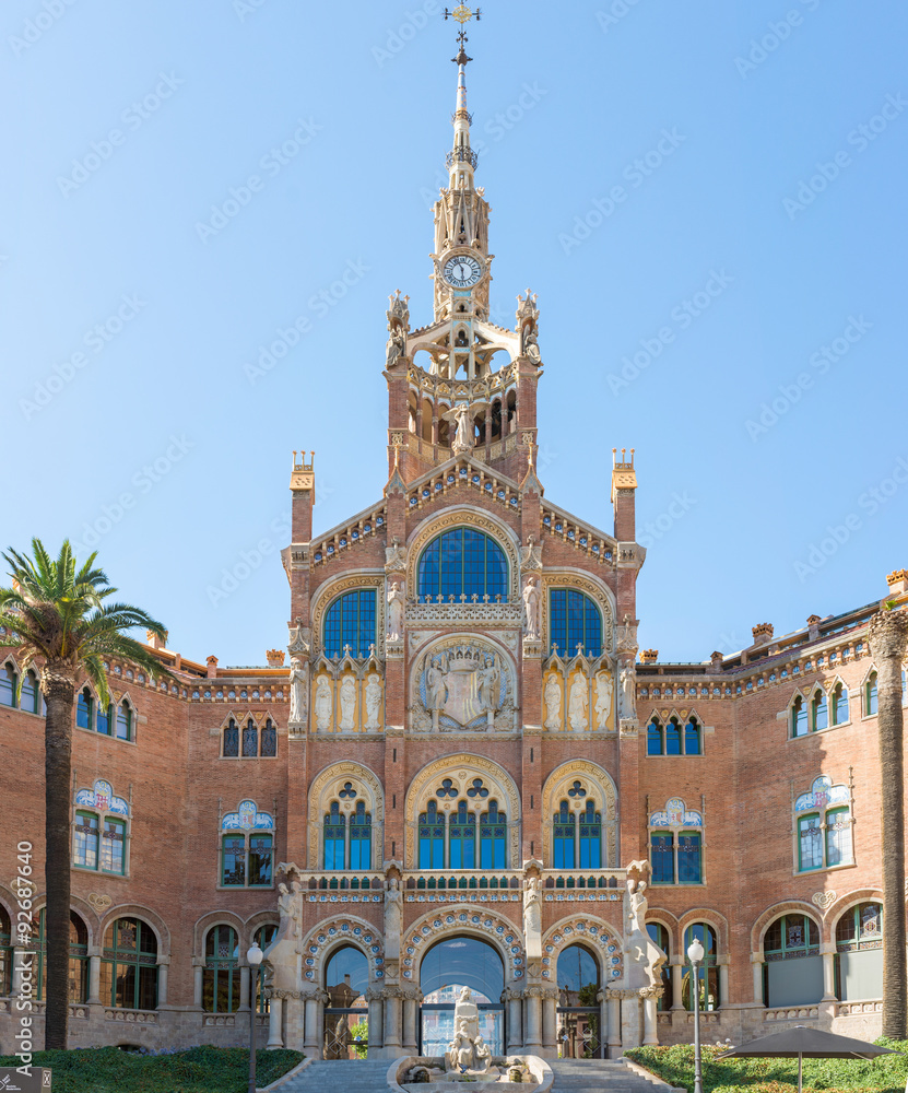 Obraz premium Forefront of the former Hospital of the Holy Cross and Saint Paul, Hospital de la Santa Creu i Sant Pau. The famous building, designed in the catalan modernisme, is a UNESCO World Heritage Site
