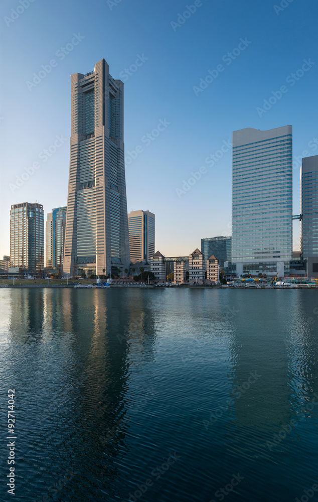 Obraz premium Skyline of Yokohama Cityscape, Japan at Minato Mirai 21 Area