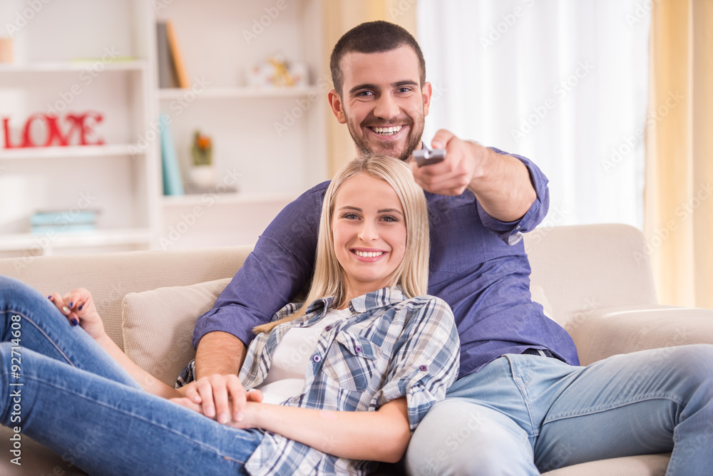 © VadimGuzhva - Couple at home