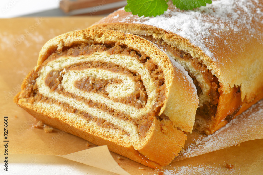 Walnut Roll Walnut Roll