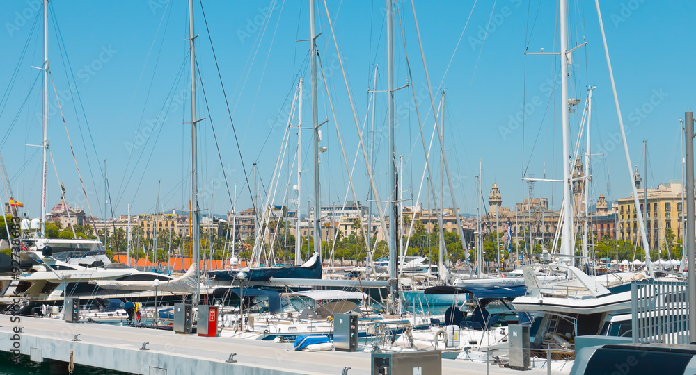 Yachts and motor yachts in Port Barcelona