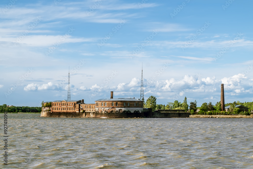 Fototapeta premium Fort emperor Peter the first in Kronstadt in the Finskiy Gulf .