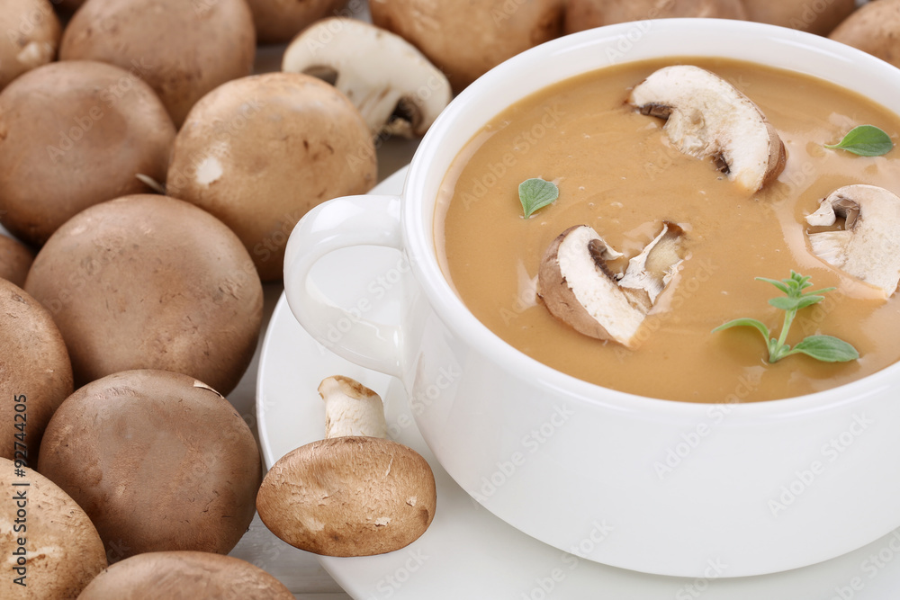 Pilzsuppe Pilz Champignons Suppe mit Pilze Nahaufnahme Pilzsuppe Pilz Champignons Suppe mit Pilze Nahaufnahme