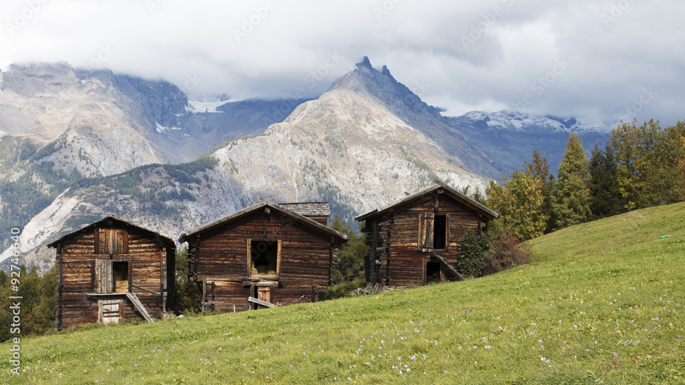 chalets Suisse