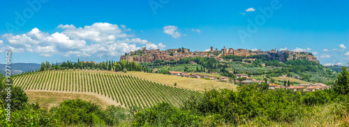 Obraz na płótnie Historic town of Orvieto, Umbria, Italy w salonie