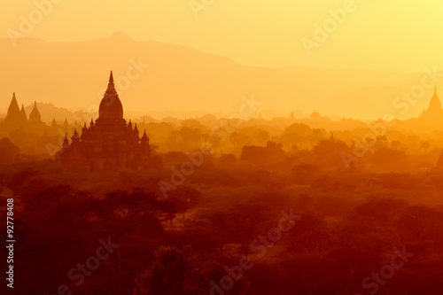 temples in Bagan, Myanmar © Maygutyak