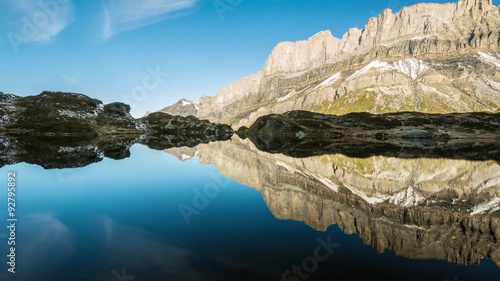 Wallpaper Mural Lac de Pormenaz France Torontodigital.ca