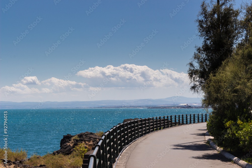 Fototapeta premium The street on sea