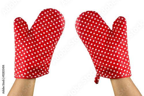 hands and red oven glove