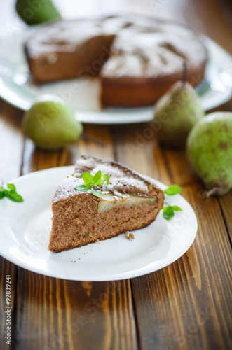 cake with pears
