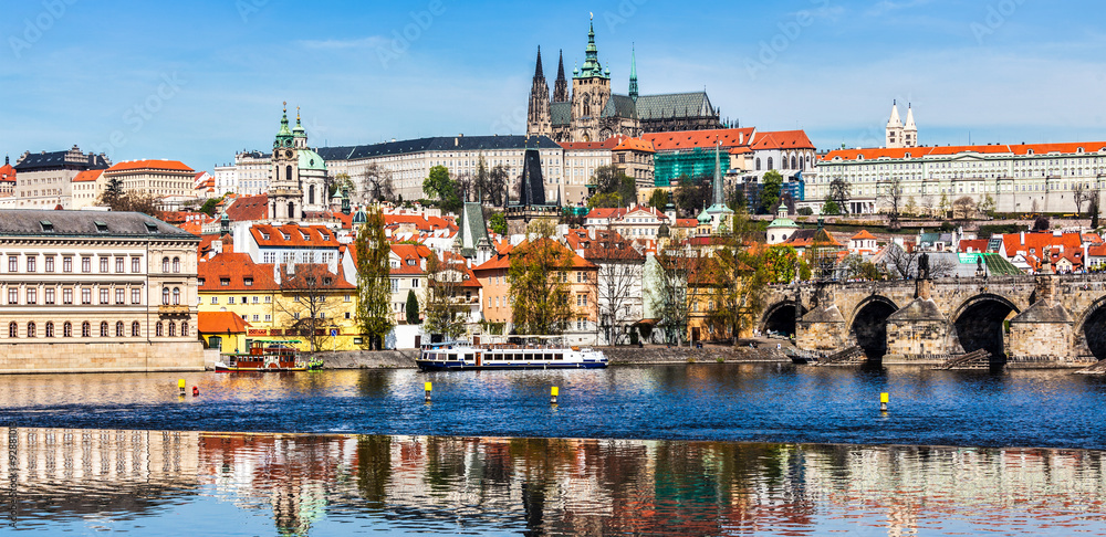 Naklejka premium Gradchany Prague Castle and St. Vitus Cathedral
