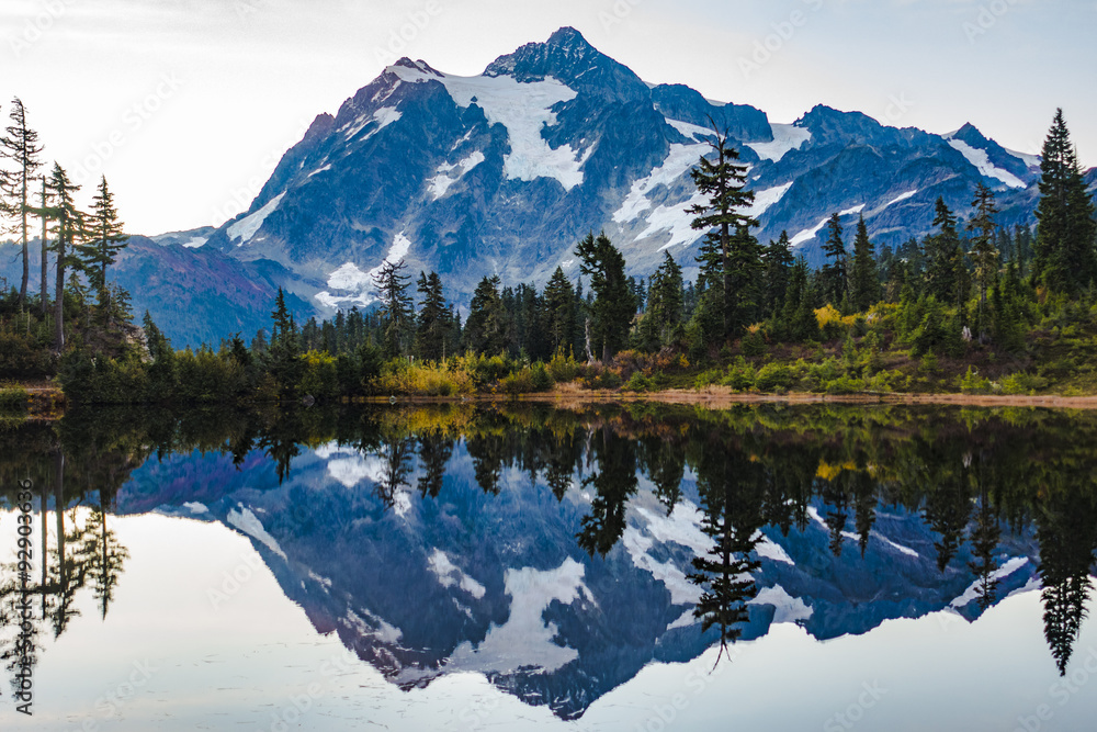 Mountain Lake Sunrise Reflection