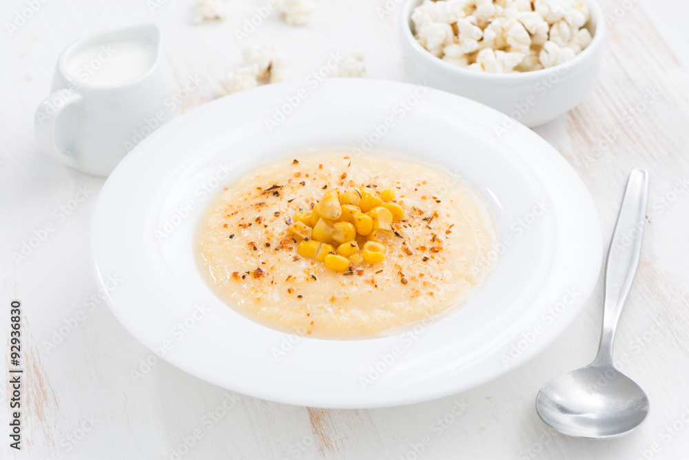 corn soup and bread corn soup and bread
