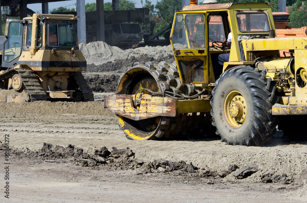 Roll compactor Roll compactor