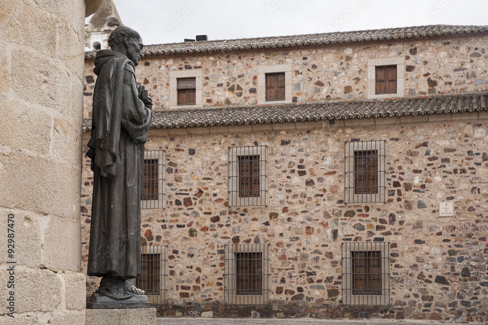 Naklejka premium Hermosa ciudad medieval de Cáceres en la comunidad de Extremadura, España