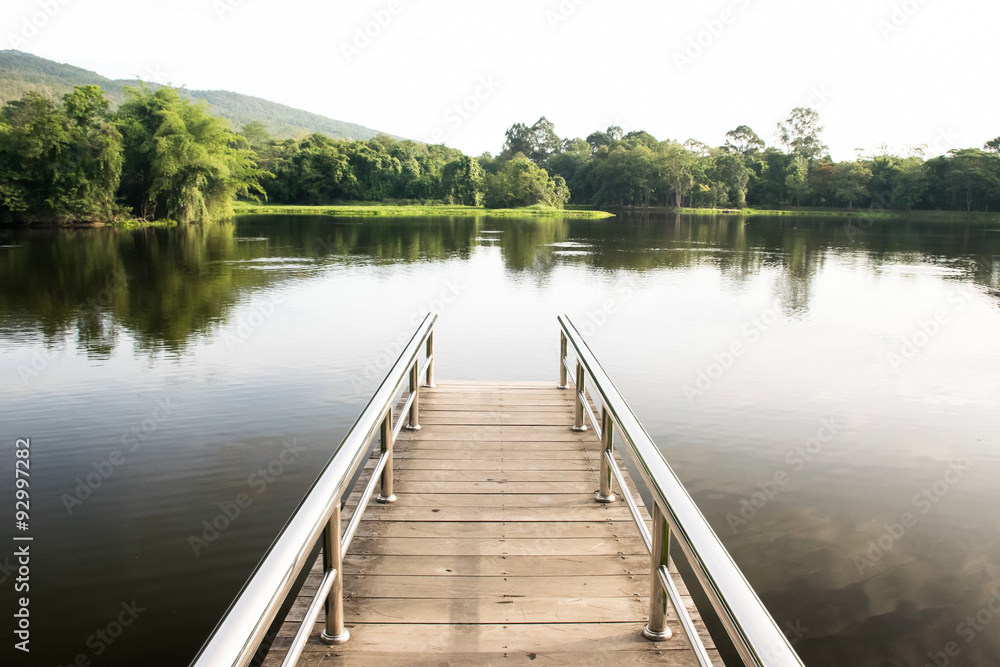 The bridge at Ang Kaew