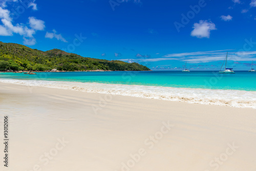 Anse Lazio - Paradise beach in Seychelles, island Praslin © Simon Dannhauer