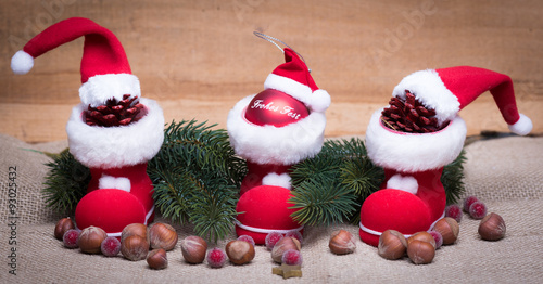 Wallpaper Mural Drei abstrakte weihnachtsmänner Torontodigital.ca