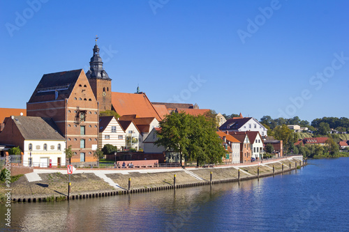 Obraz na płótnie Cityscape of Havelberg with Havel River. w salonie
