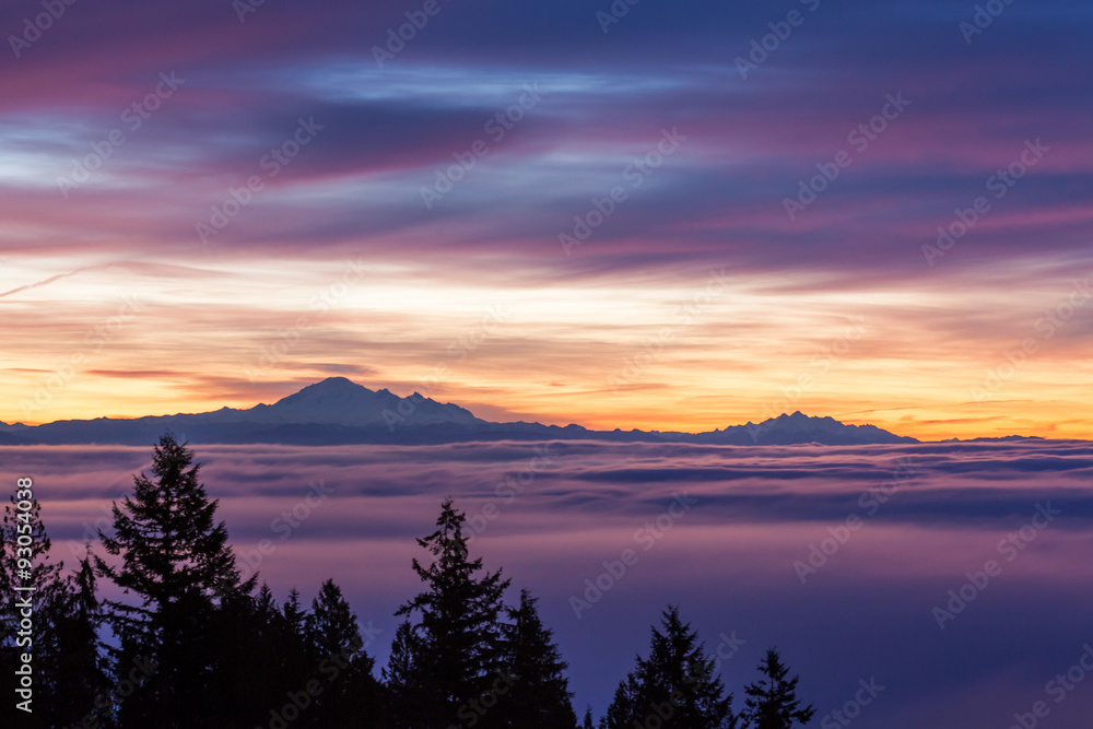 Obraz premium sunrise and cloudy sky