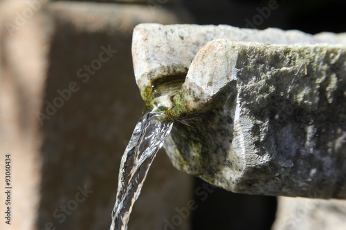 Wallpaper Mural source Torontodigital.ca