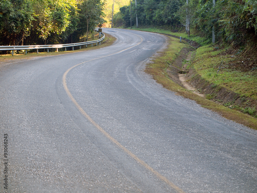 Fototapeta premium curve asphalt road view