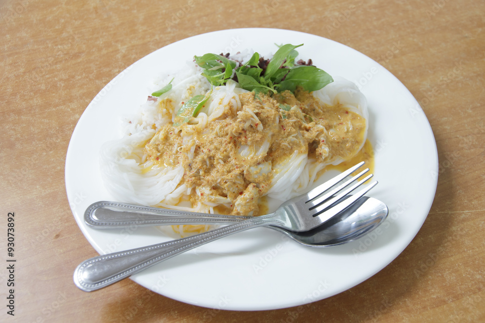 Stock Photo:.THAI VERMICELLI EATEN WITH CURRY Stock Photo:.THAI VERMICELLI EATEN WITH CURRY
