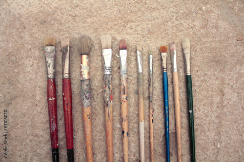 Line brushes