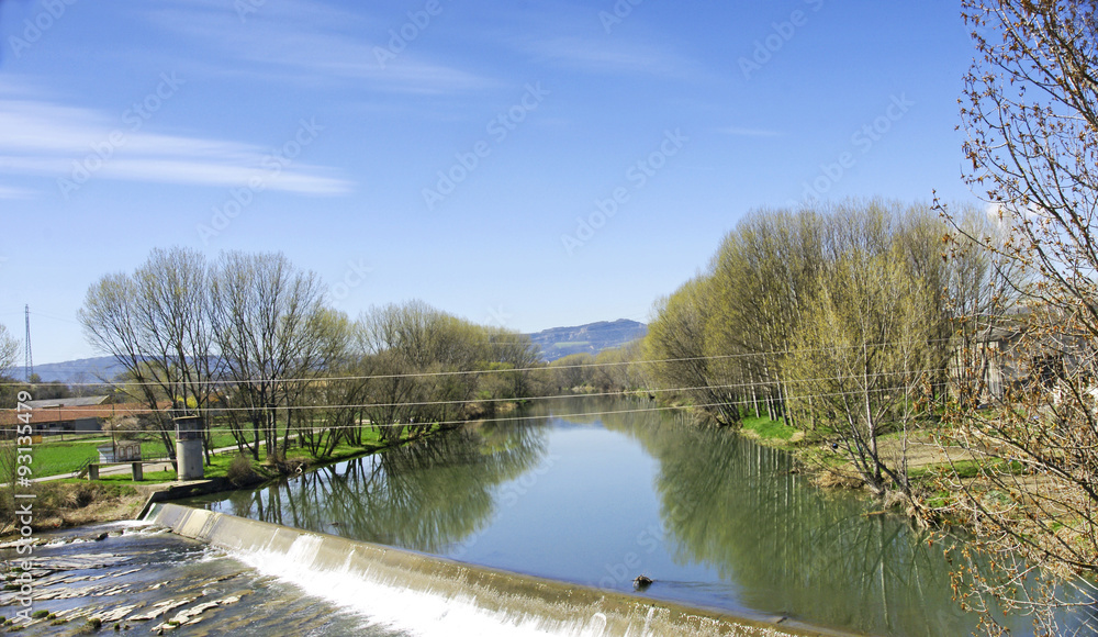 Río Ter a su paso por Roda de Ter, Osona, Barcelona
