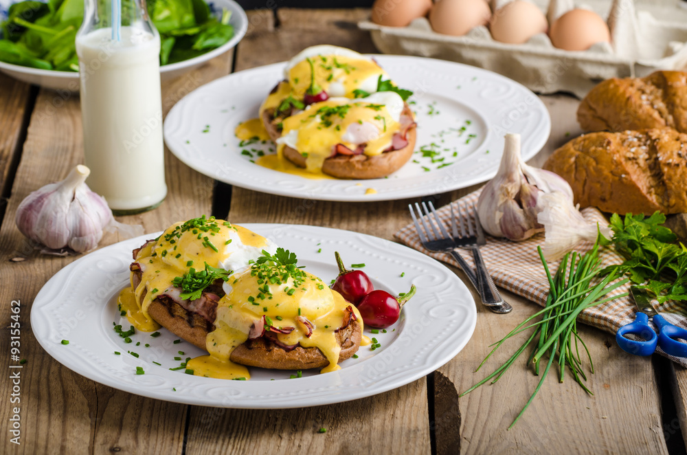 Eggs Benedict Eggs Benedict