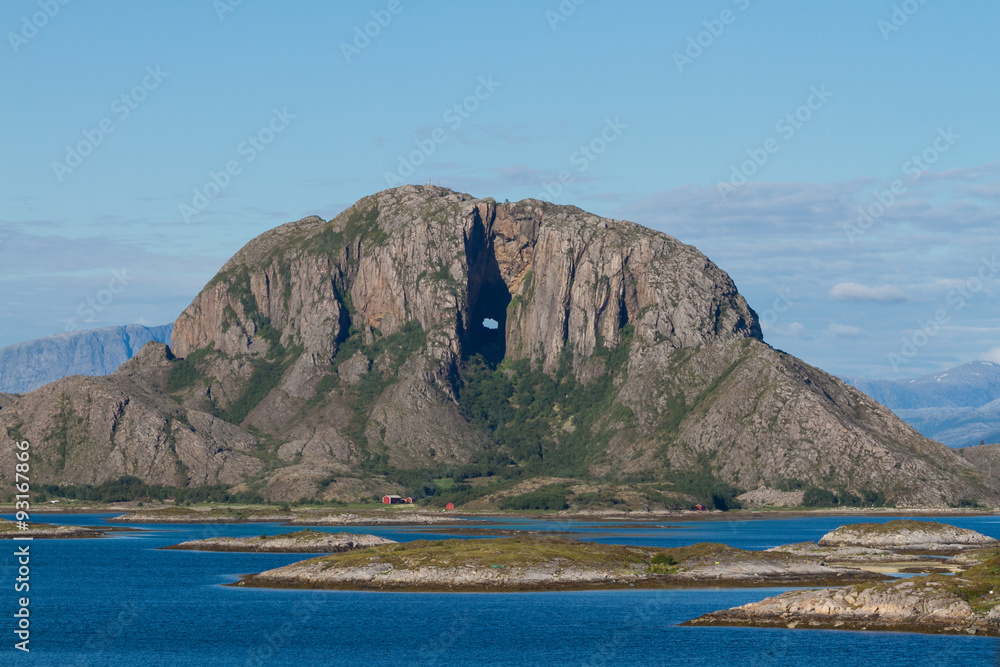 Obraz premium Torghatten