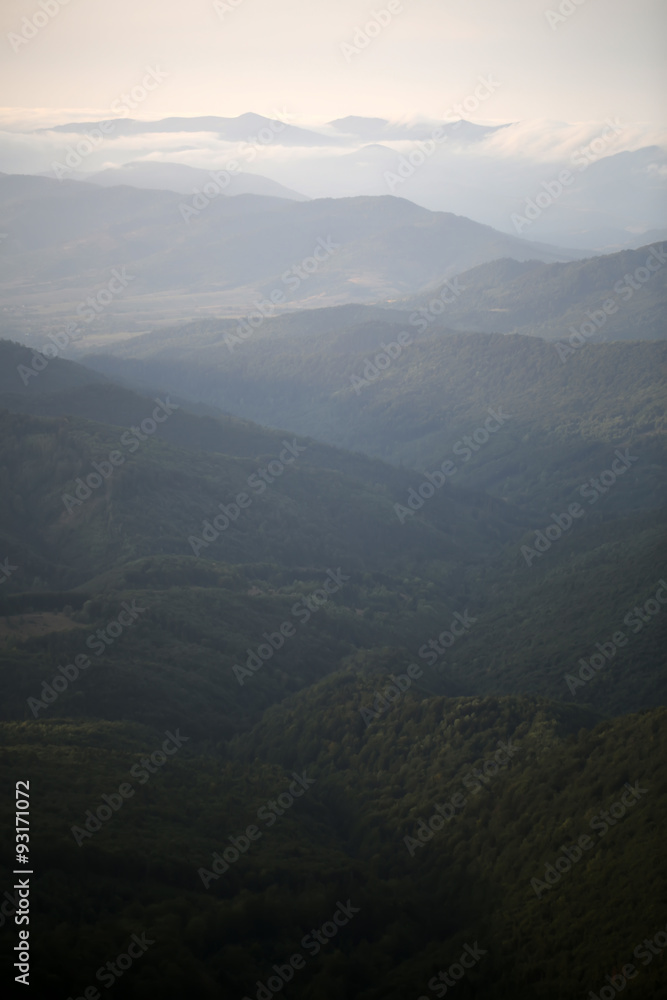 Obraz premium Mountains and sky