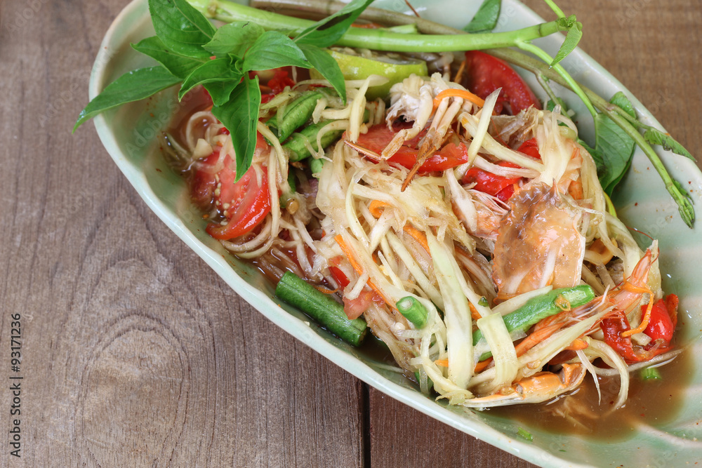 papaya salad thai food